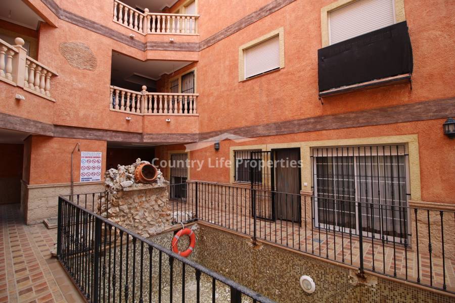 Resale - Apartment - Catral - Town 