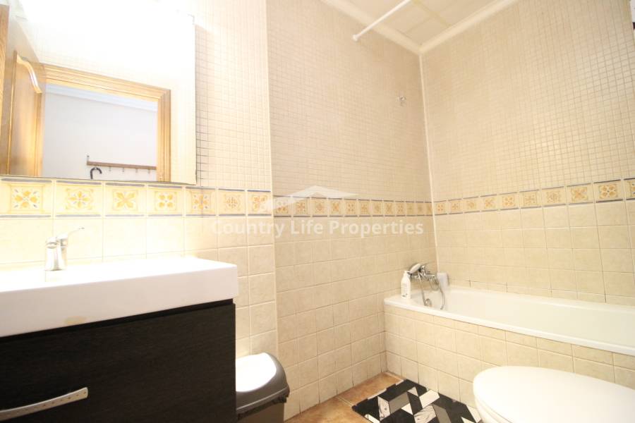 Resale - Apartment - Catral - Town 