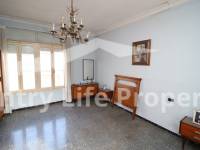 Wederverkoop - Dorpshuis - Dolores - Town