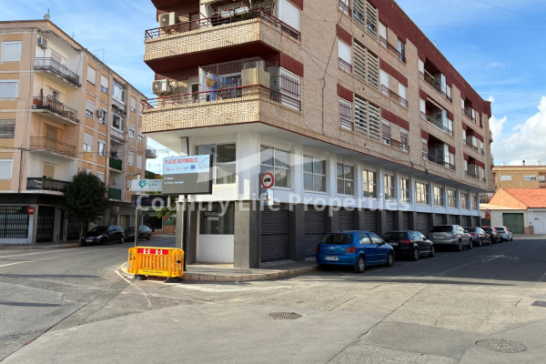 Comercial - Segunda Mano - Almoradi - El Pueblo